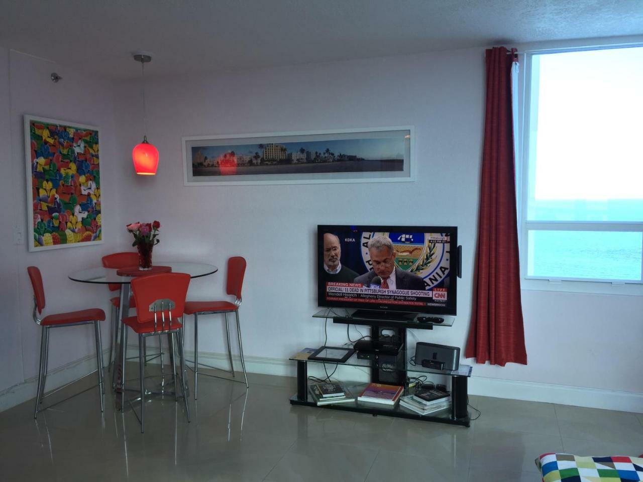 Castle Beach - Great Views Apartment Маями Бийч Екстериор снимка